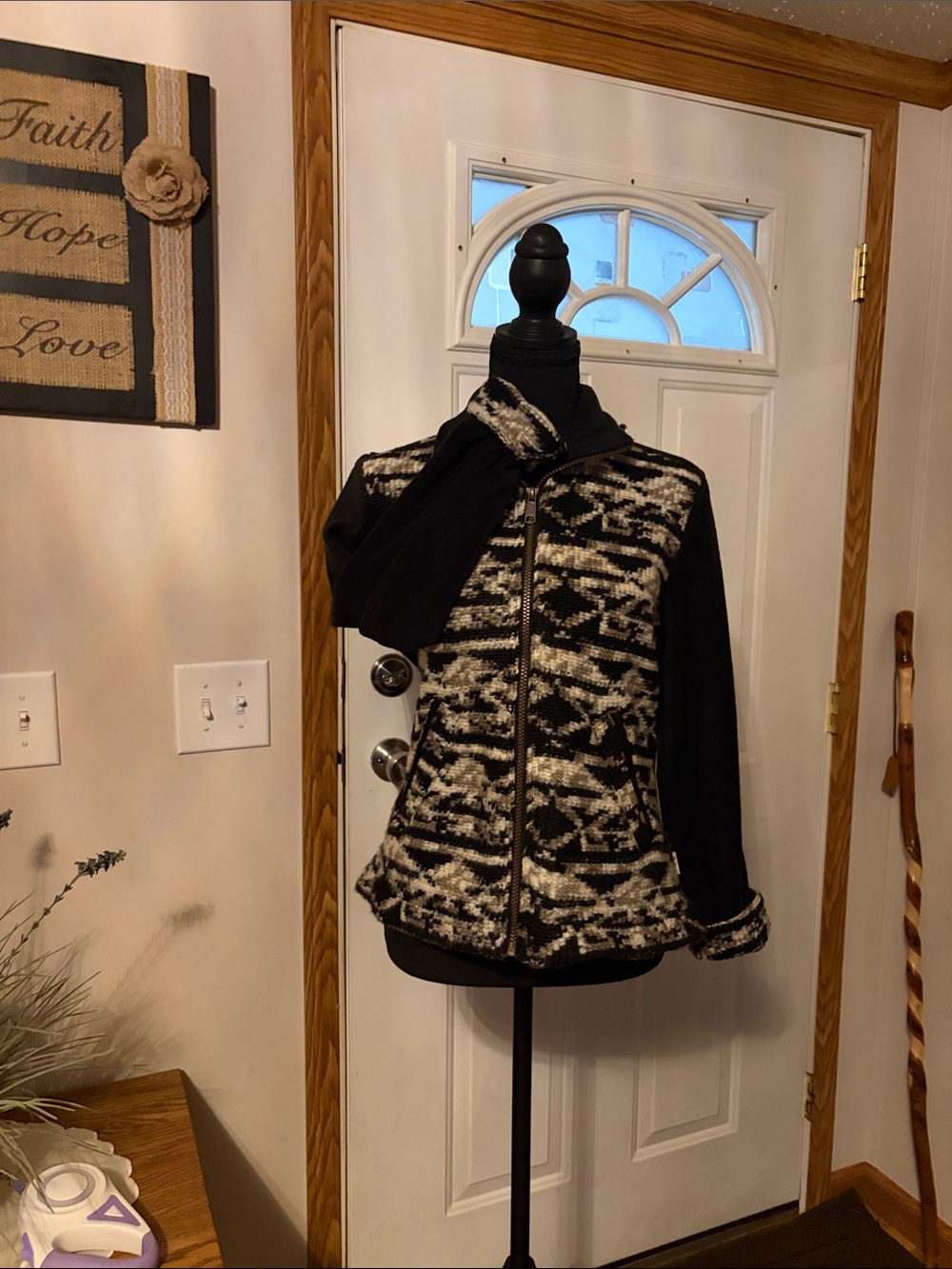 Woolrich Black and Cream Patterned jacket